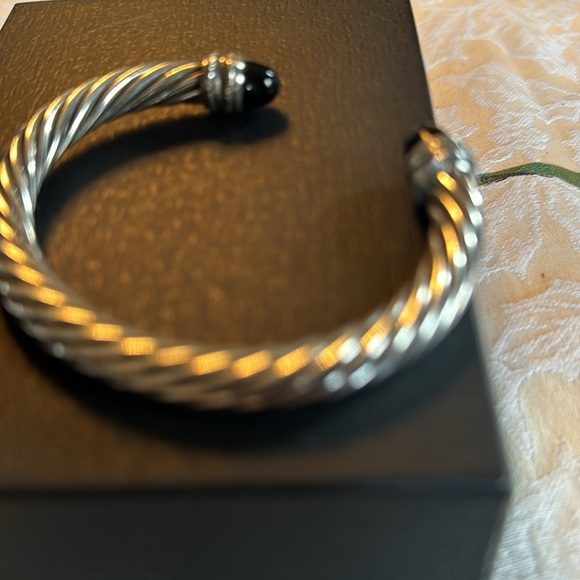 David Yurman Cable Bracelet 7mm Size small Onyx and Diamond - Picture 4 of 16